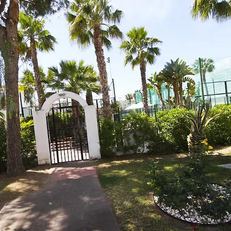 Duo - Punta Prima Complex Apartment *